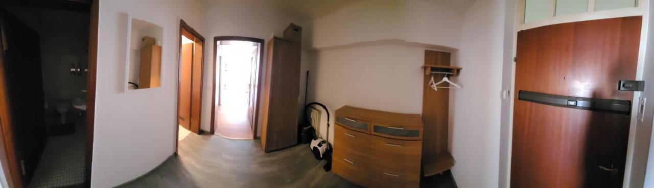 Ludwigsturm Appartement In Щраубинг Екстериор снимка
